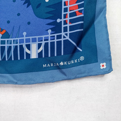 Marja Kurki huivi 87x87 cm