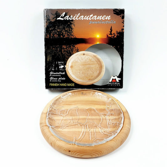 Muurla lasilautanen puualustalla