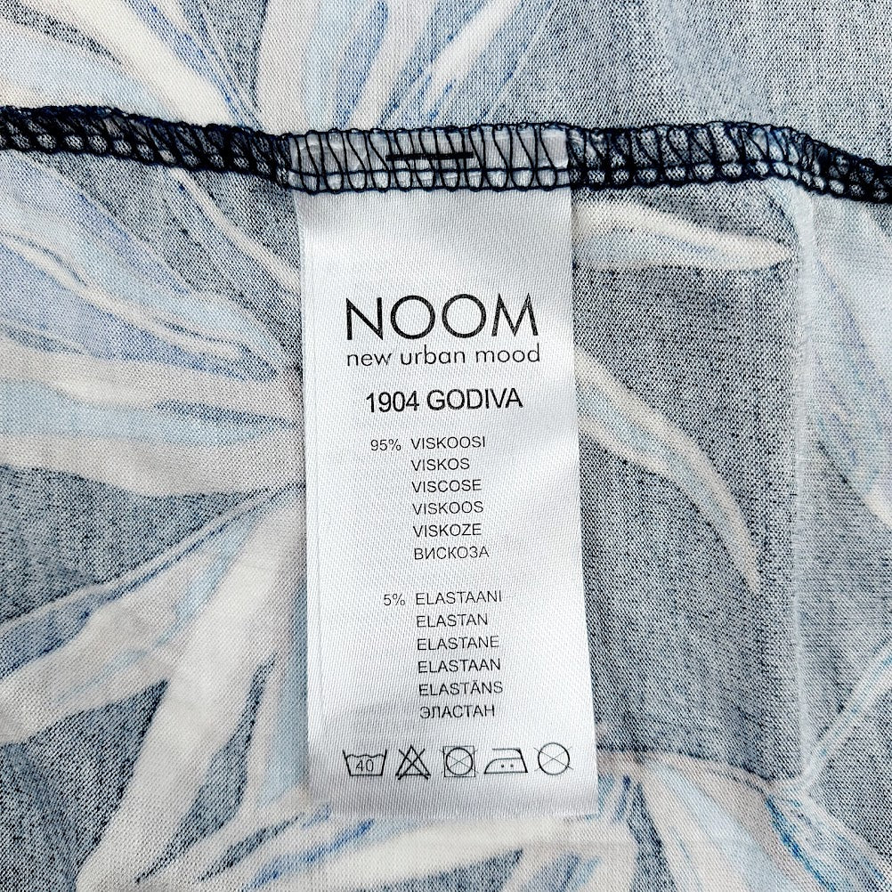 NOOM Godiva trikoopusero koko XL