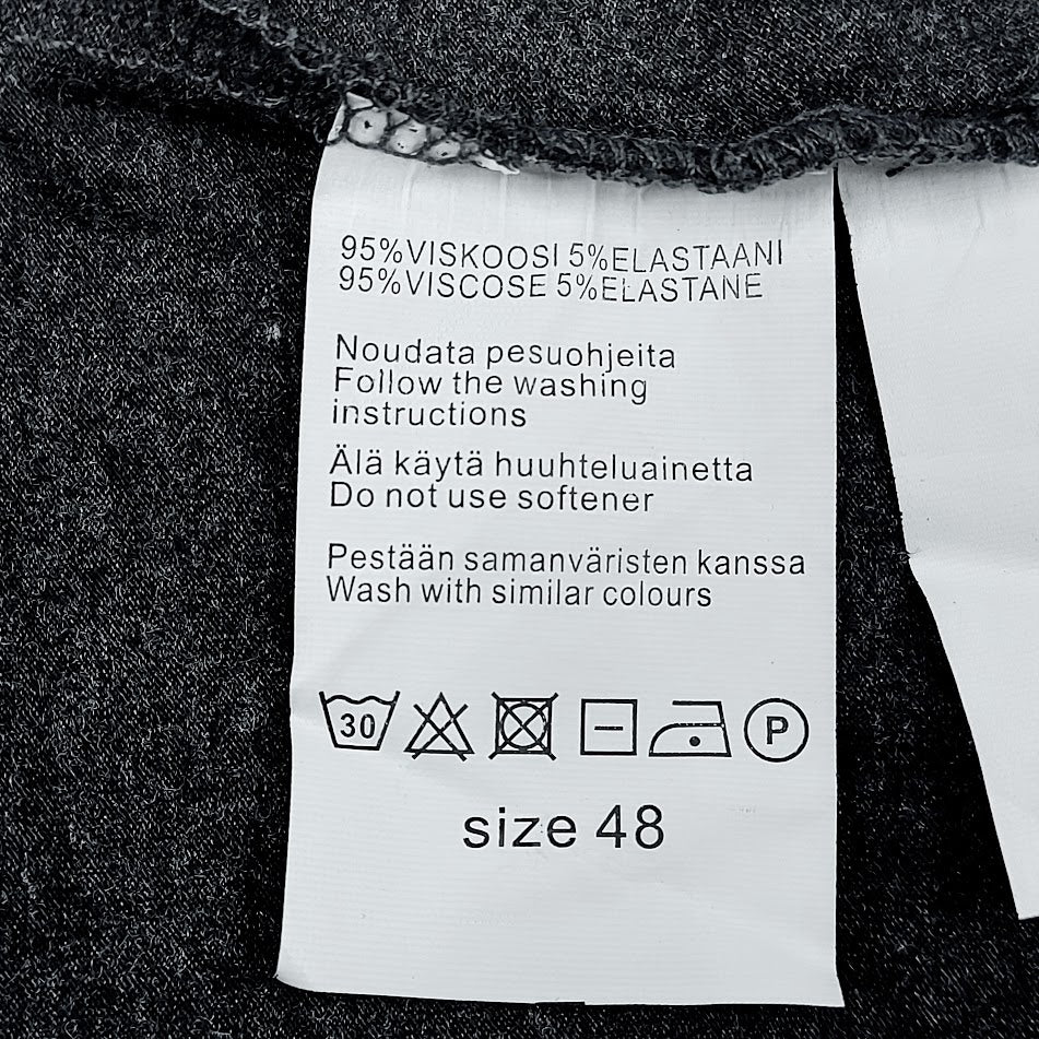NP trikoopusero koko 48