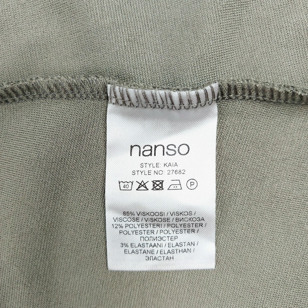 Nanso Kaia trikoomekko koko L