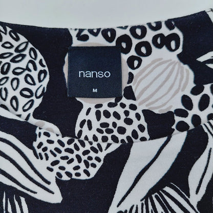 Nanso Hortensia trikoomekko koko M