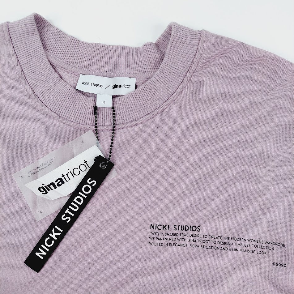 Nicki Studios x Gina Tricot Nicki collegepaita koko M