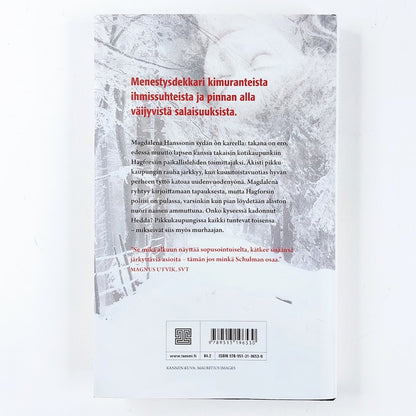 Ninni Schulman: Tyttö lumisateessa