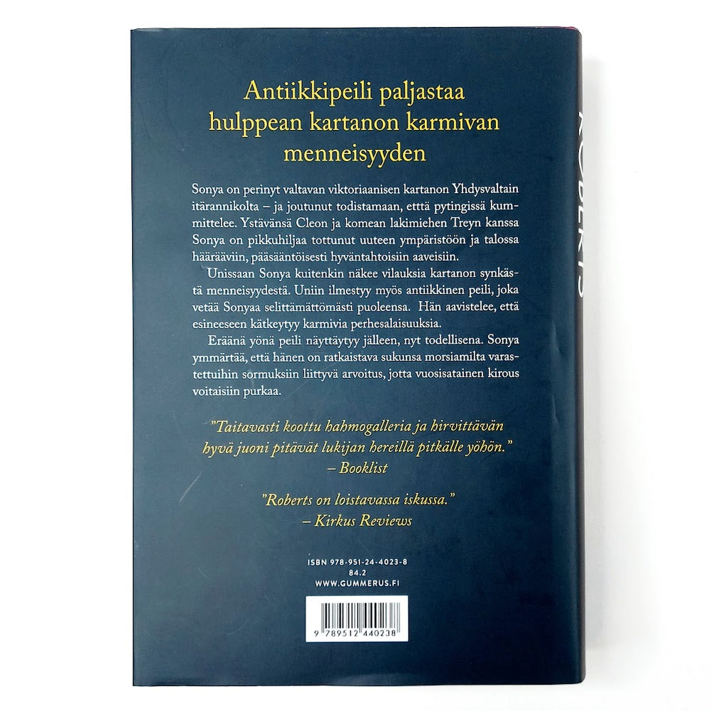 Nora Roberts: Noiduttu peili