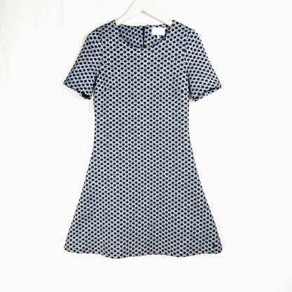 Numph Bina mekko koko M