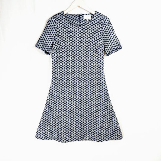 Numph Bina mekko koko M