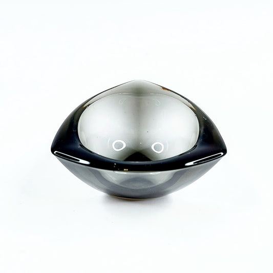 Nuutajärvi Häränsilmä tuhka-astia