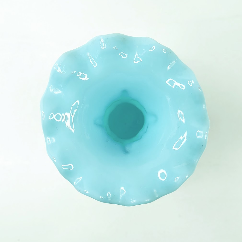 Opaliinilasinen maljakko 19,5 cm