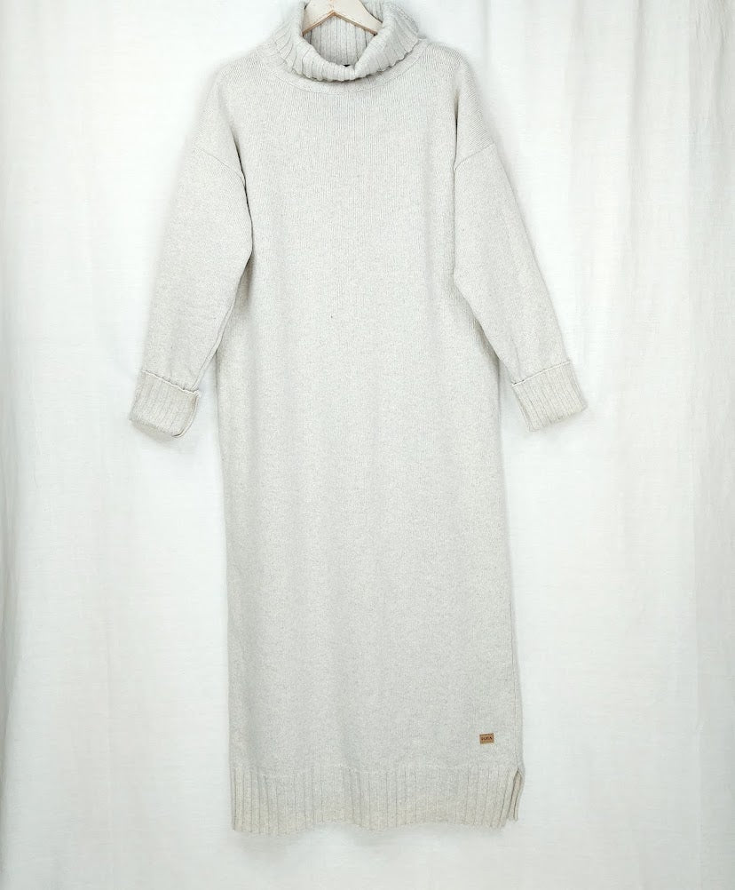 PURA Finland LOVE Maxi Polo Knit neulemekko koko L