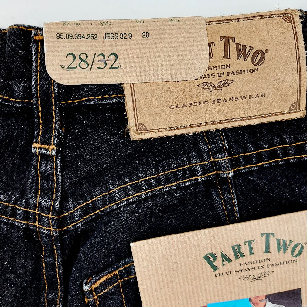 Part Two Jess farkut koko 28/32"