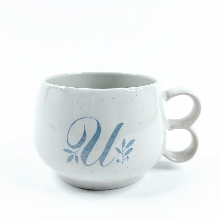 Pentik Halla kirjainmuki U