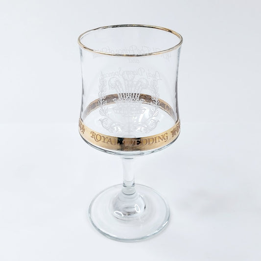 Prinssi Charlesin ja Lady Dianan häiden muistopikari