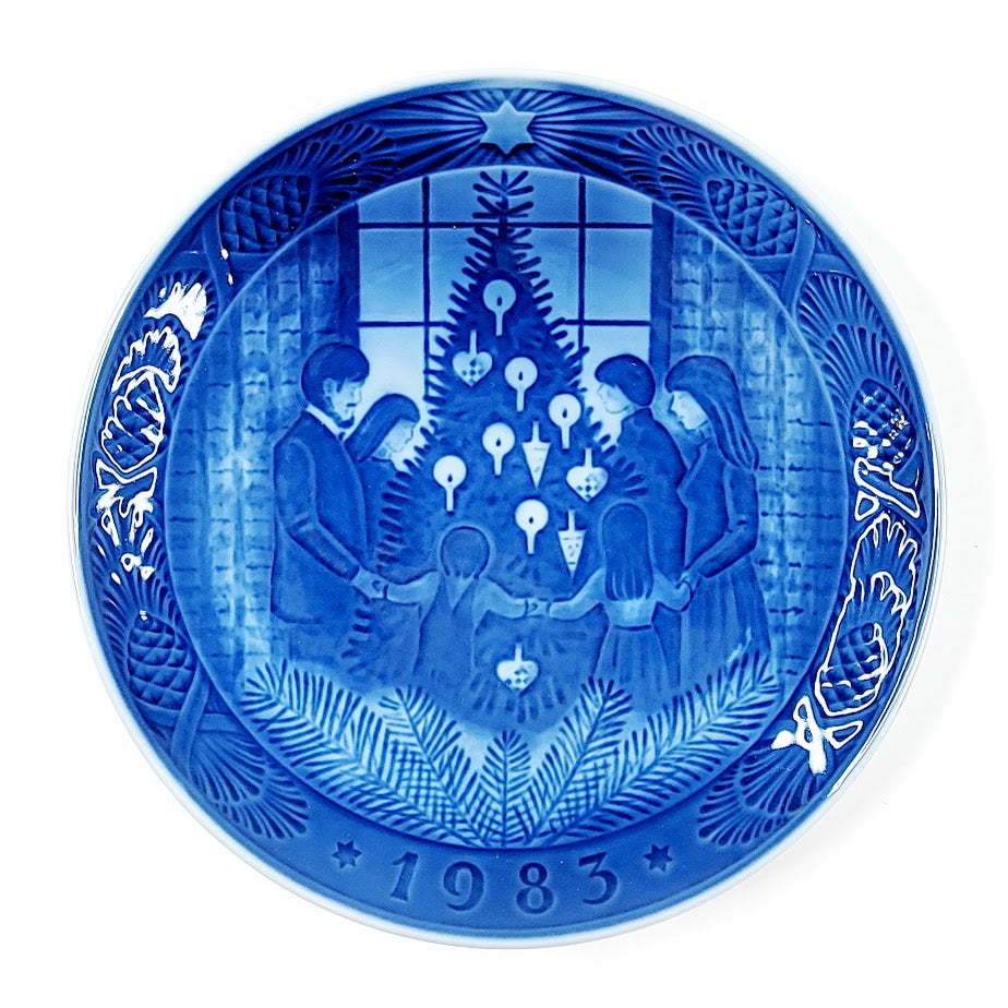 Royal Copenhagen koristelautanen Merry Christmas