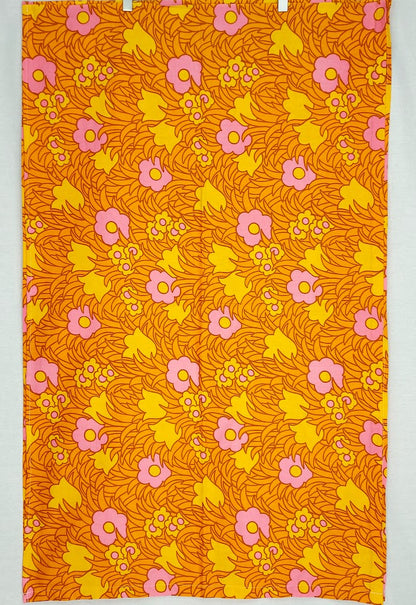 Retro kukkakuvioinen kangaspala 75x122 cm 2 kpl