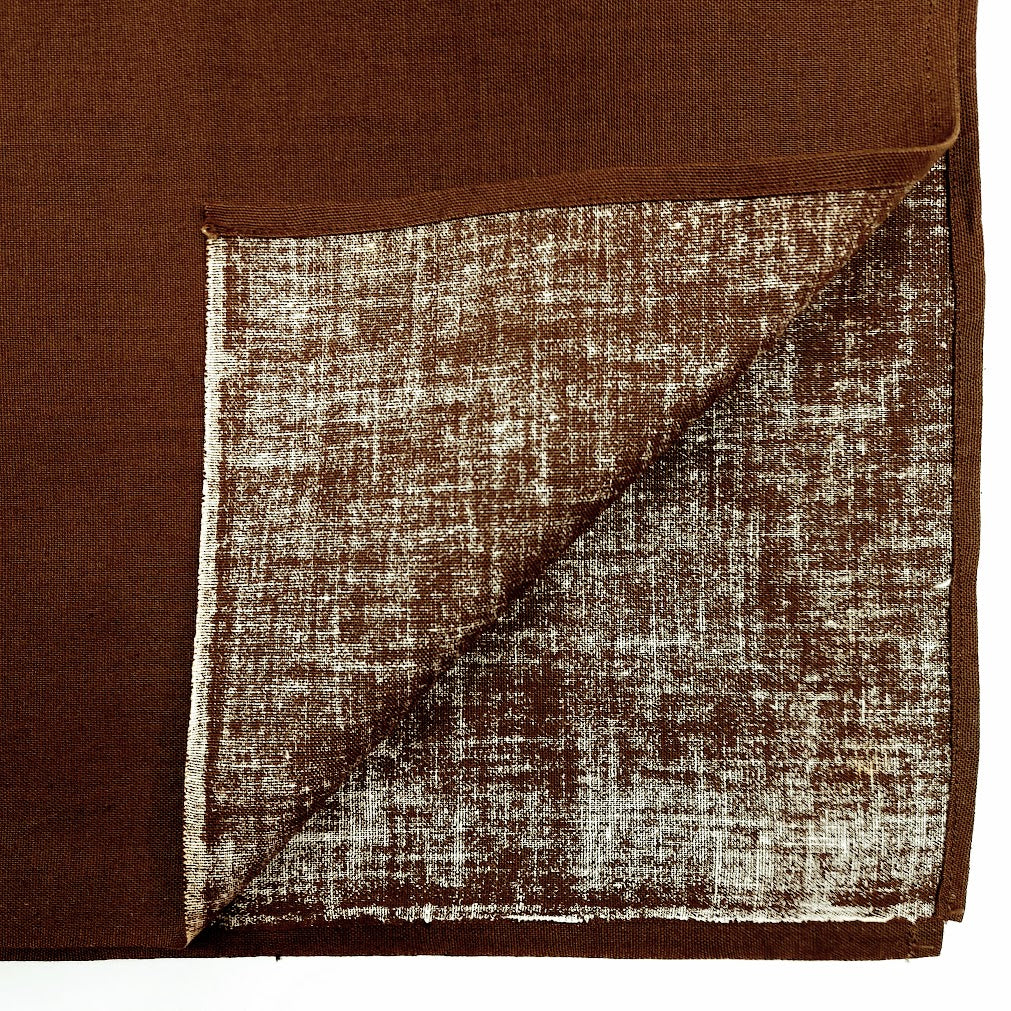 Retro kukkakuvioinen pöytäliina 120x126 cm