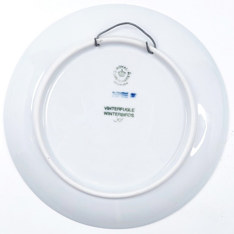 Royal Copenhagen joulu 1987 seinälautanen Vinterfugle