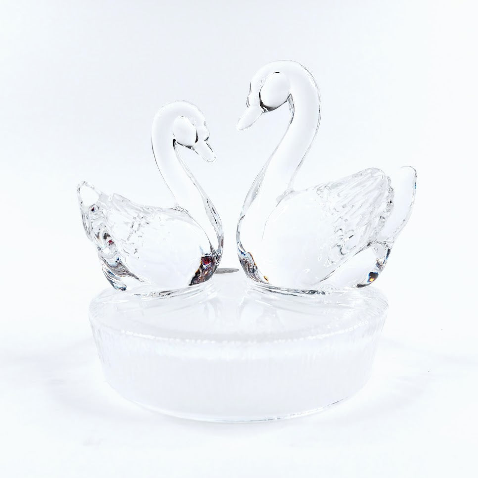 Royal Crystal Rock joutsenet kristallifiguuri