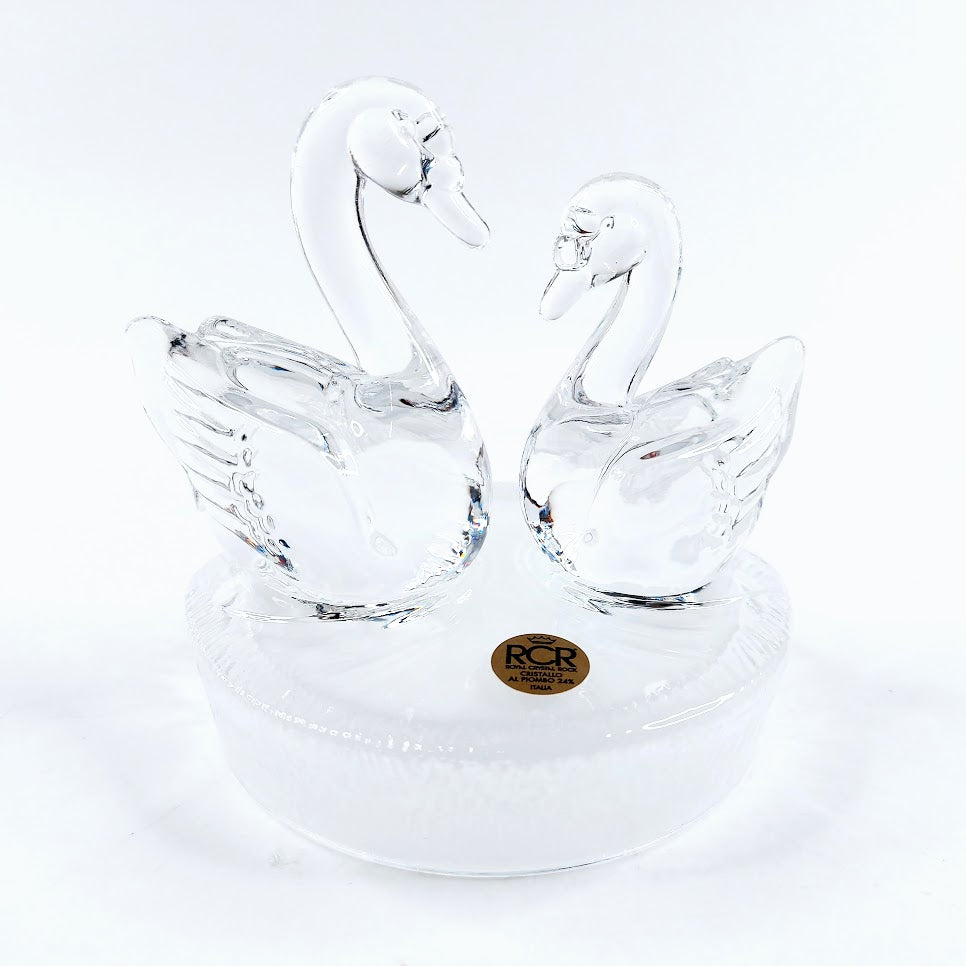 Royal Crystal Rock joutsenet kristallifiguuri