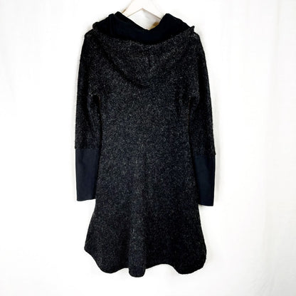 Saumastofa Islands hupullinen neuletunika koko XS