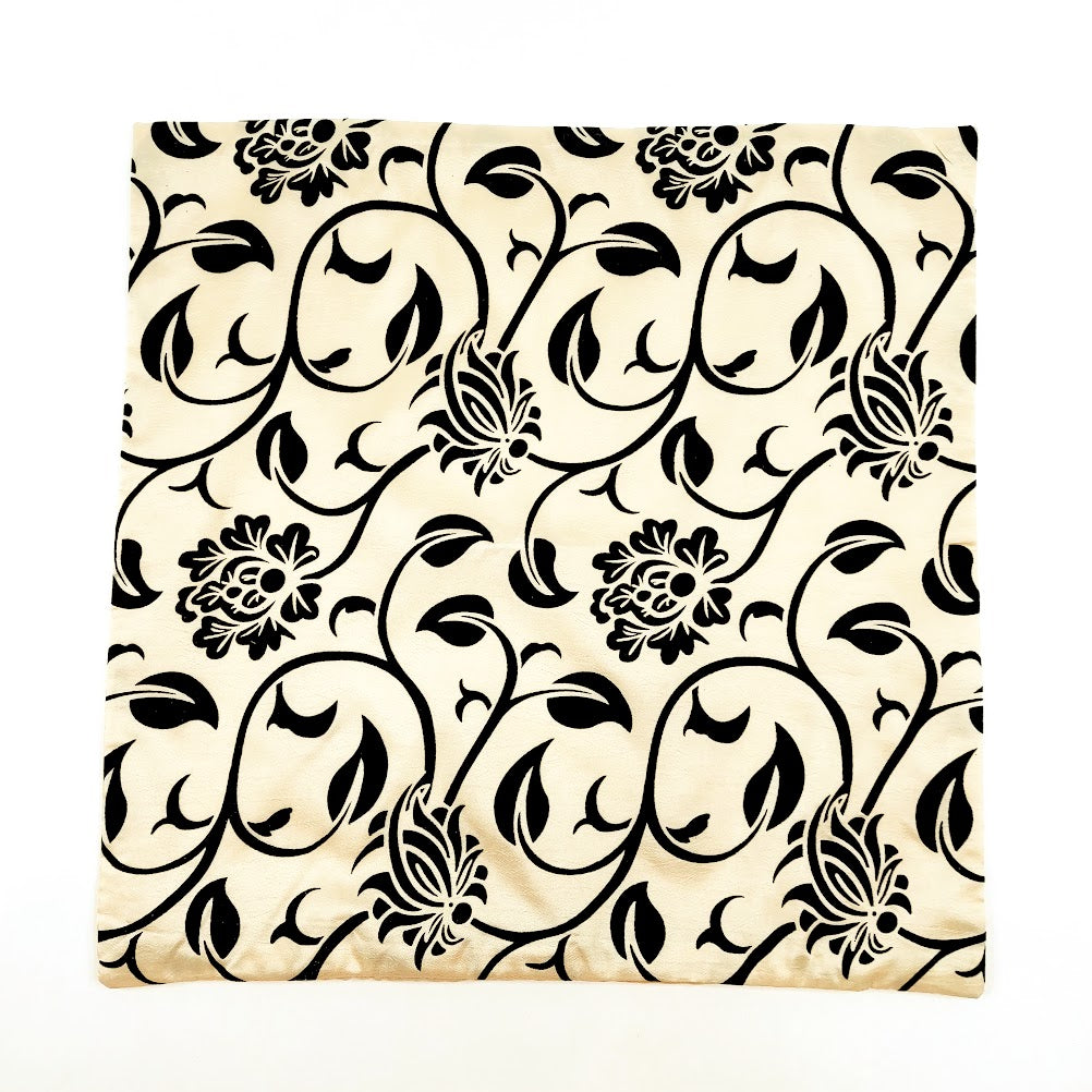 Silkkisekoitetyynynpäälliset 44x44 cm 2 kpl