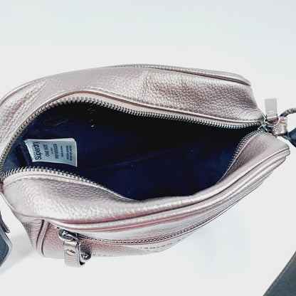 Superdry Delwen Chunky Strap crossbody laukku