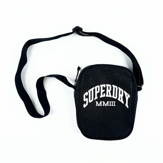 Superdry Unisex-mallinen lähettilaukku