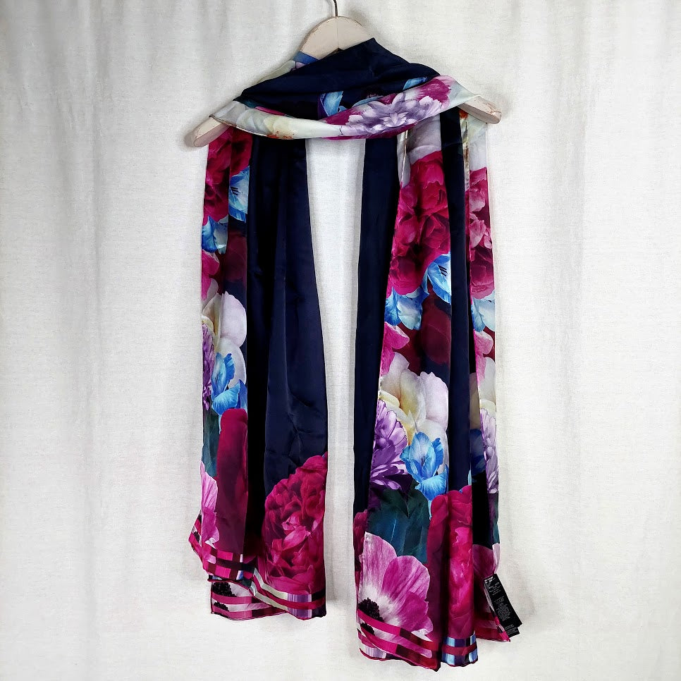 Ted Baker silkkihuivi 65x175 cm