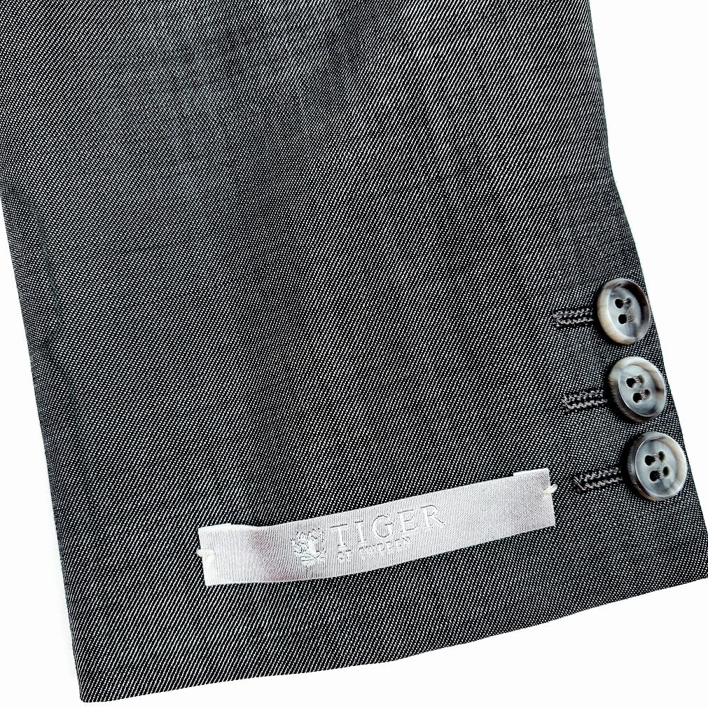 Tiger of Sweden Emily bleiseri koko 42