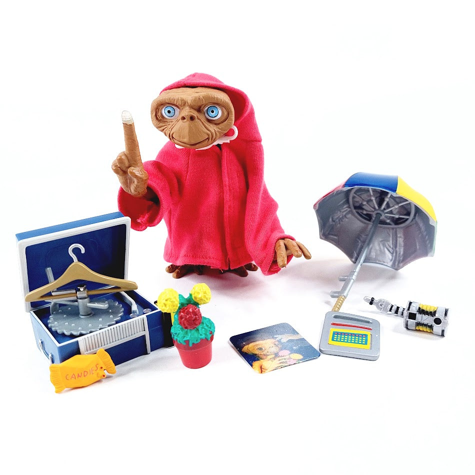 Toys R Us interaktiivinen E.T. lelu