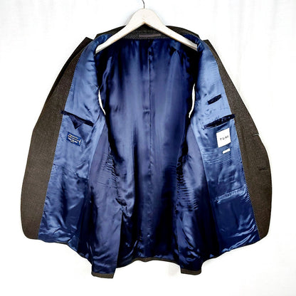 Turo Budapest Modern Fit puku 54