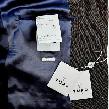 Turo Budapest Modern Fit puku 54
