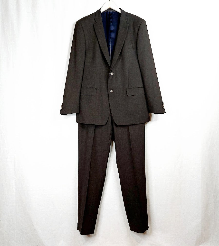 Turo Budapest Modern Fit puku 54