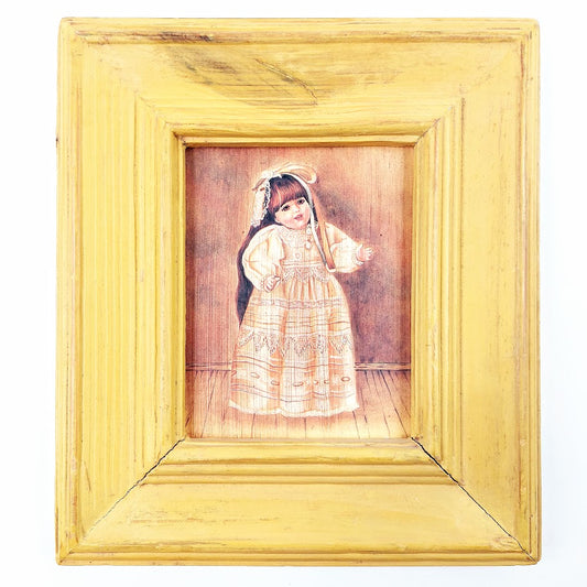 Suloinen tyttö mekossa taulu