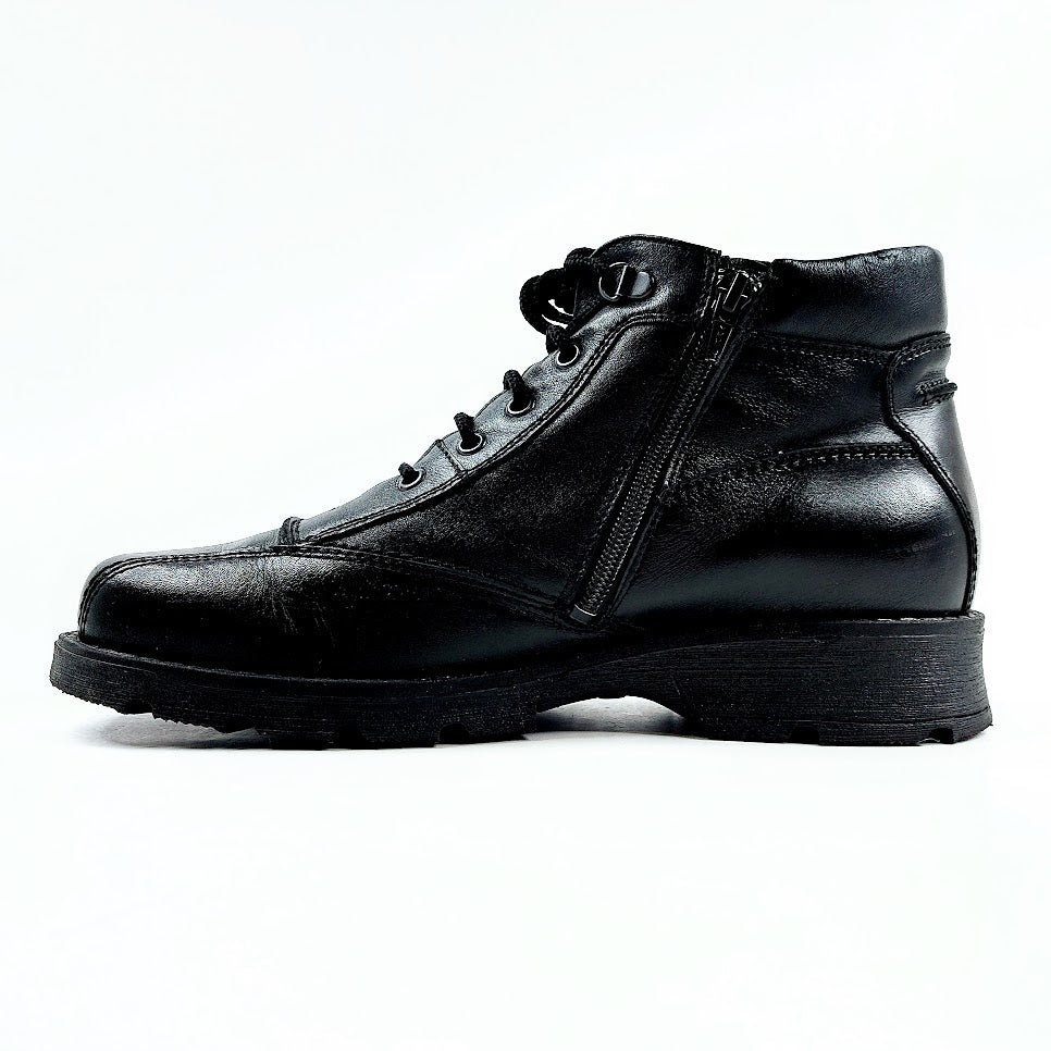 Umberto by Mantere nahkanilkkurit koko 42