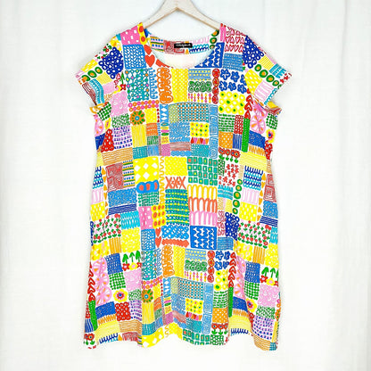 Virkkukoukkunen Kiva kesämekko Tilkku koko XXL/XXXL