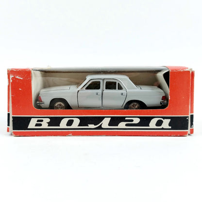 Volga GAZ-3102 pienoismalli