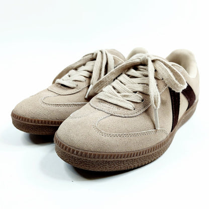 WKLY. Seela tennarit koko 38