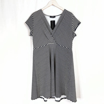 Wearhouse trikoomekko koko XL