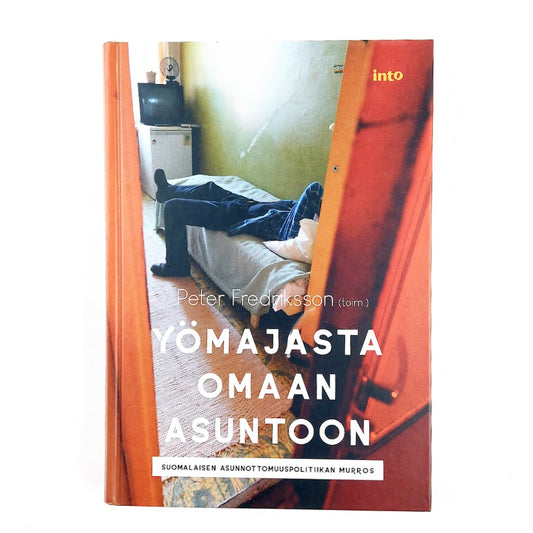 Kirja Peter Fredriksson Yömajasta omaan asuntoon