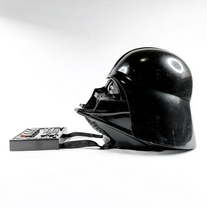 Hasbro Darth Vader puhuva kypärä 2004