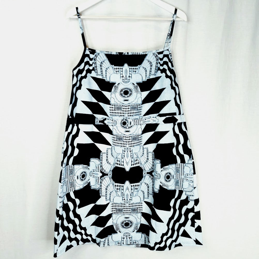 Jatuli hihaton mekko koko 38