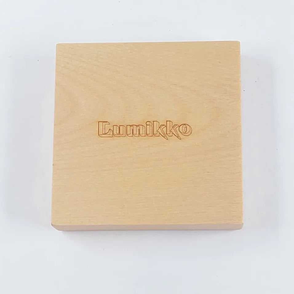 Pauliina Rundgren HandiCrafts Hiutale tuikkualusta