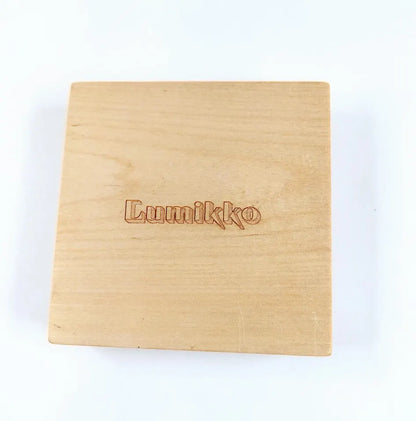 Pauliina Rundgren HandiCrafts Hiutale tuikkualusta